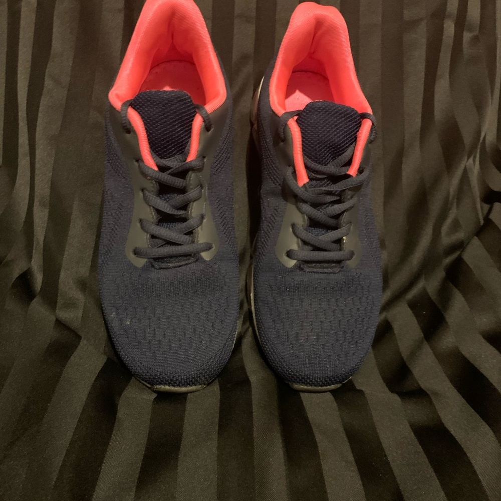 Navy and Pink Women's Athletic Shoes Amazon - Picture 3 of 4